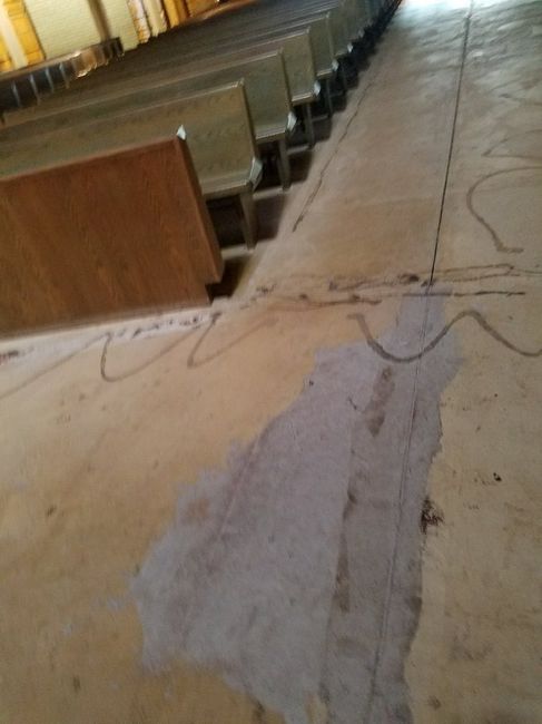 Ailse carpet for rent - 4
