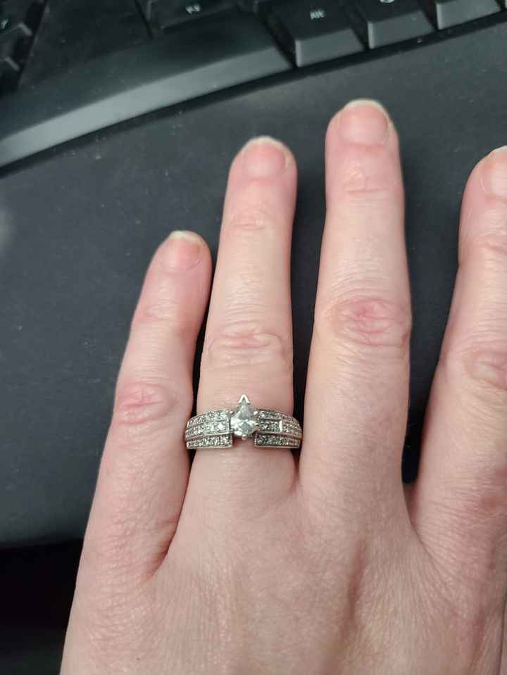 Brides of 2022! Show us your ring! - 1