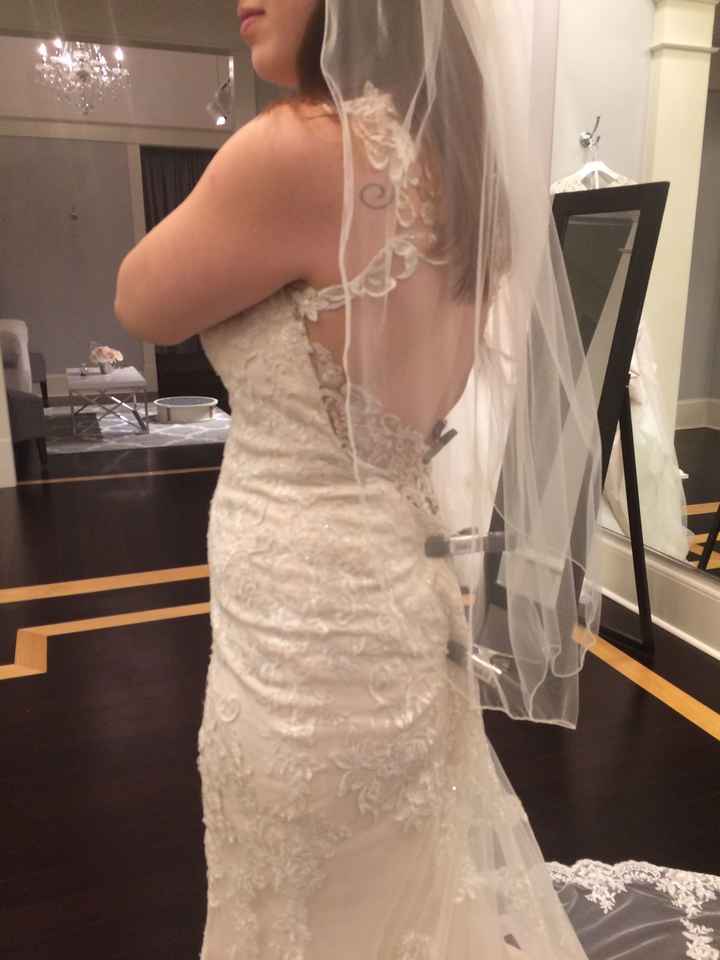 Show me your lace, please!