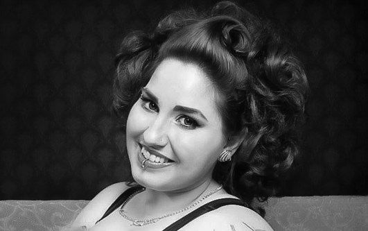 Hair and makeup inspiration? - 1