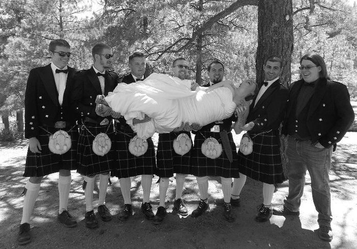 Few pics from my wedding day :)