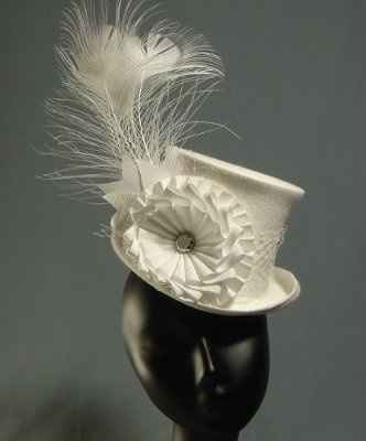 "Corsage" idea! :::girly squeal:::