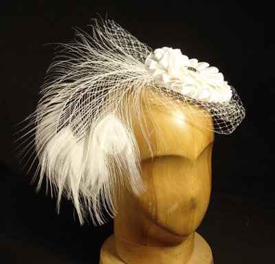"Corsage" idea! :::girly squeal:::