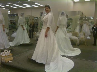 David's Bridal shopping trip (pics)!