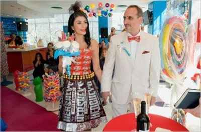 Wort  Bridal Gowns Ever. (PIC) show me yours