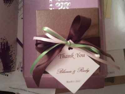 hmm what to put inside the box?