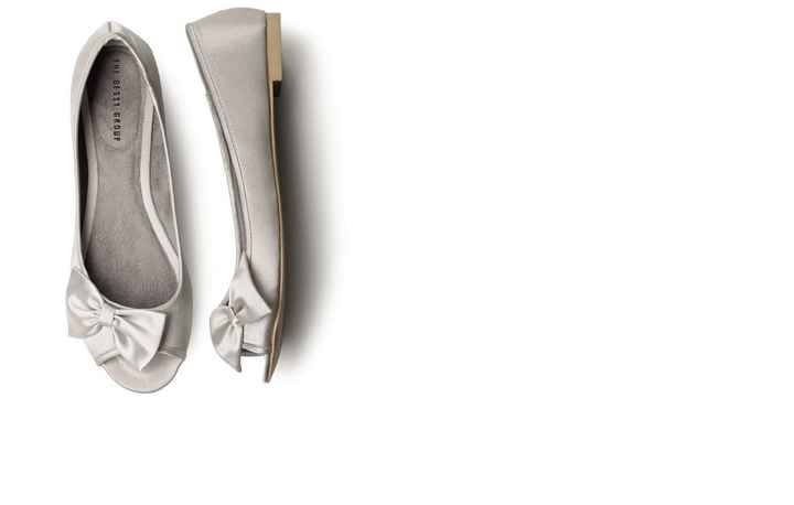 Flat Bridal Shoes