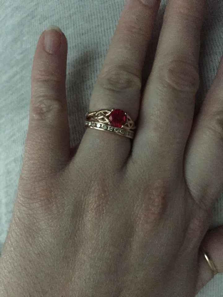 Anyone have a wedding band like this?