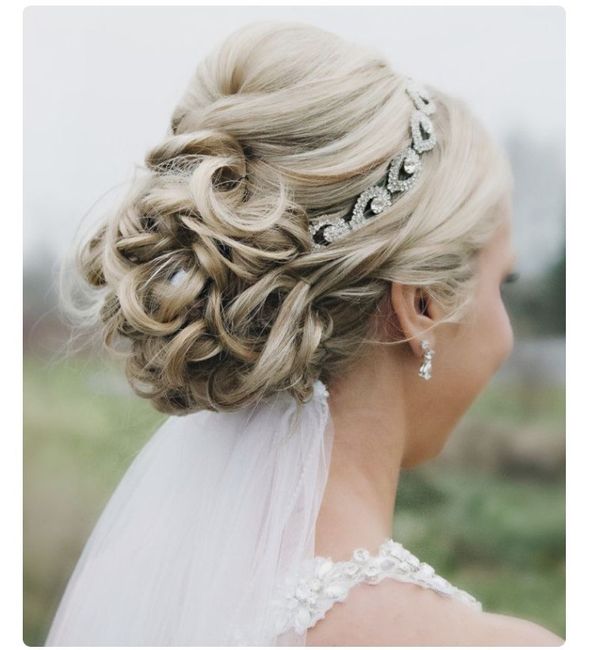 Medium length bridal hair