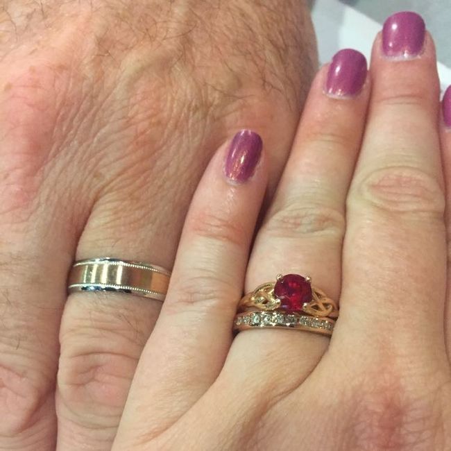 Rings with alt. Gemstone color and/or engravings?