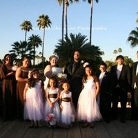 Teaser pics and family pics of wedding day :)