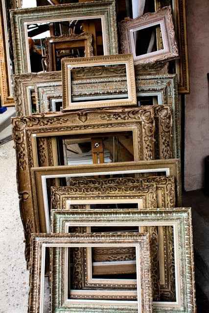 Mismatched decor/centerpeices