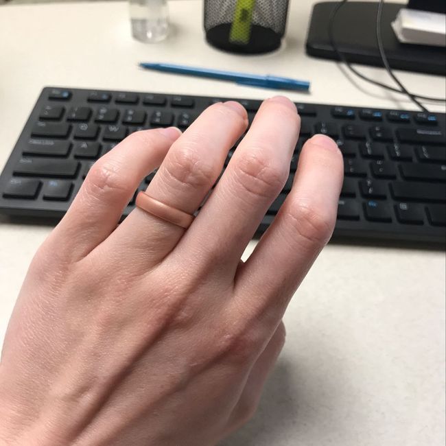 Not able to wear E-ring at work.. Best type of chain to wear it on? Other ideas? - 1
