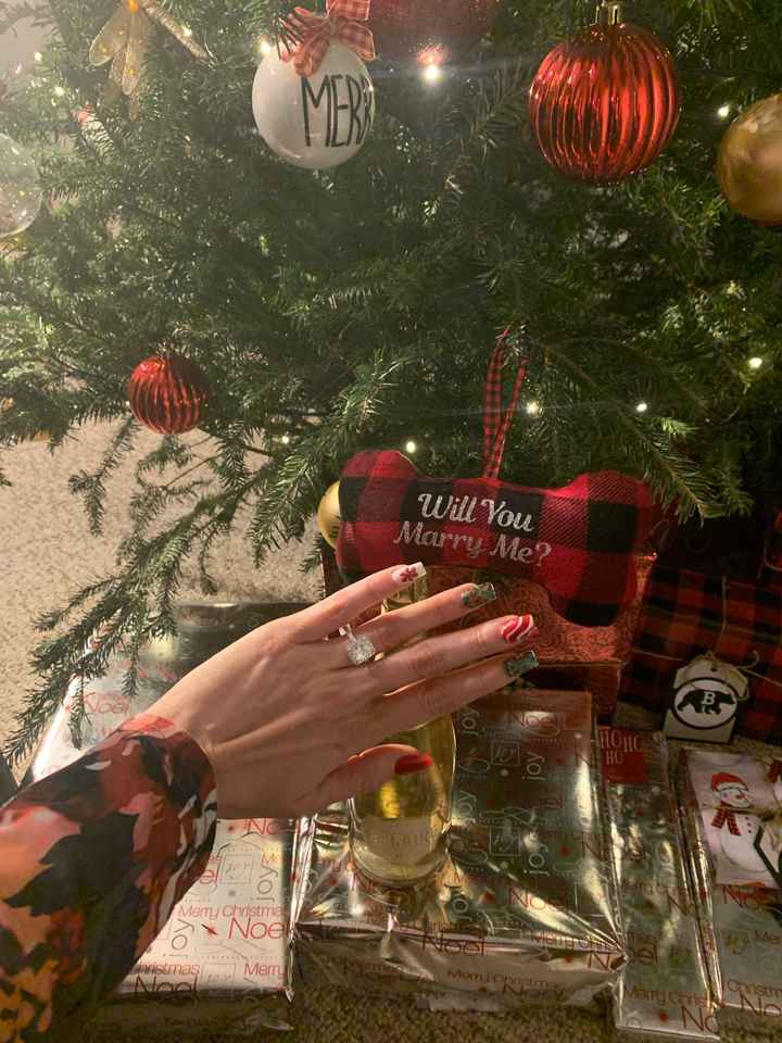 Brides of 2022! Show us your ring! - 1