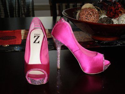 I finished "blinging" my wedding shoes! :) PIC