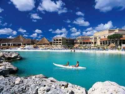 Anyone doing a "Trash the Dress" photo shoot?