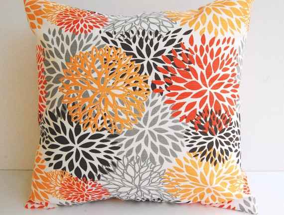 Show us your wedding colors!