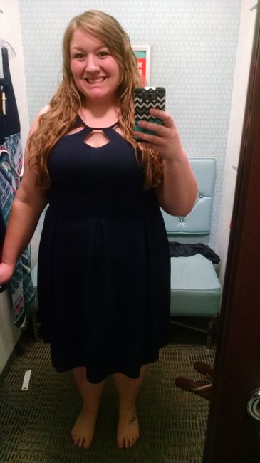 Plus Sized Girls: Share Your Engagement Pictures Outfit!