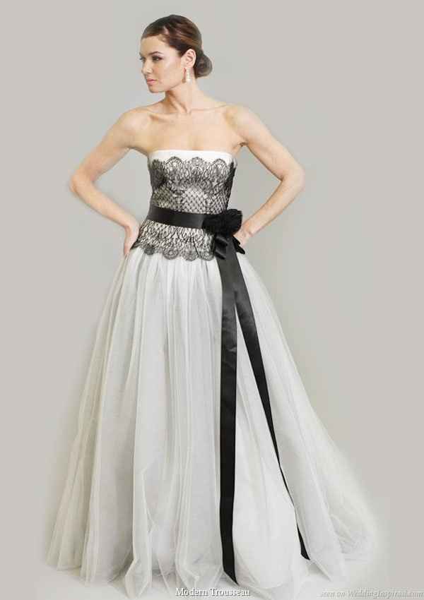 Black wedding dress or not!!!!