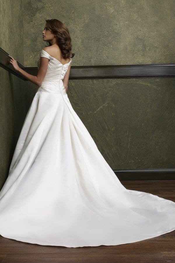 Wedding Dress Pictures! Please share yours!