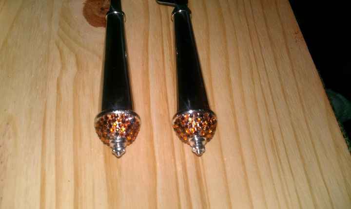 Bejeweled Knife and Server set you can do it too!!