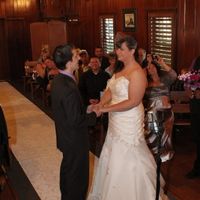 Plus size or full figured brides, let's see those gowns!