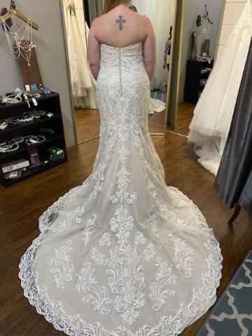Maggie Sottero and I am obsessed! 