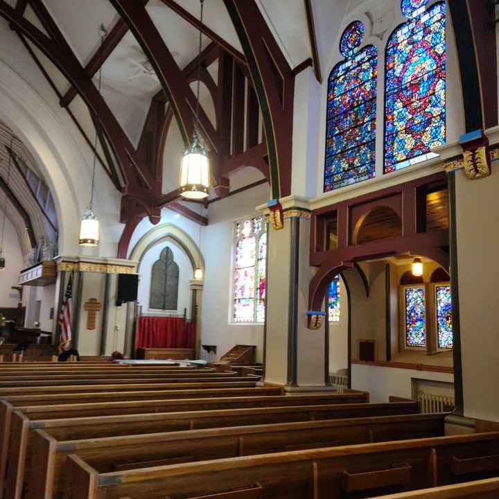 i need advice on ceremony decorations - 2