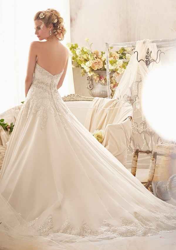 I rang the Bell and Said yes to the dress!! Lets see some of your dresses!!