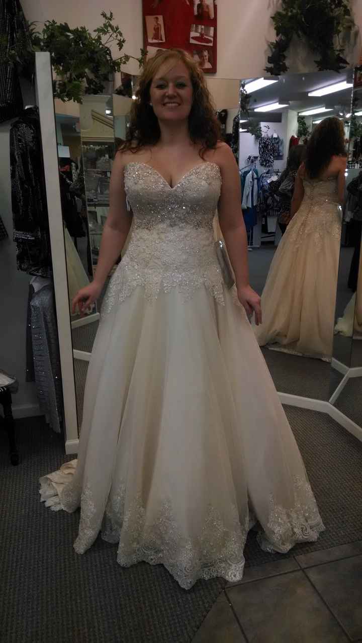 Need Some Dress Porn!!
