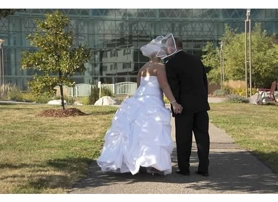 what does your wedding dress look like?!?!?