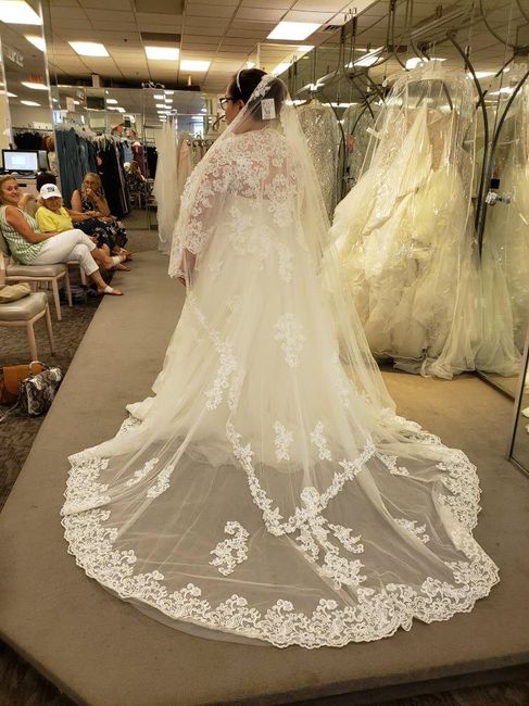 Second thoughts about wedding dress 2