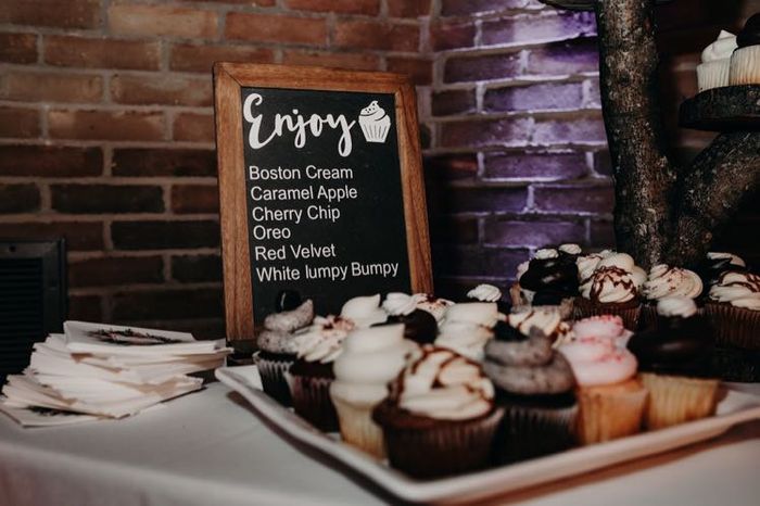 Cupcake Wedding Display 8