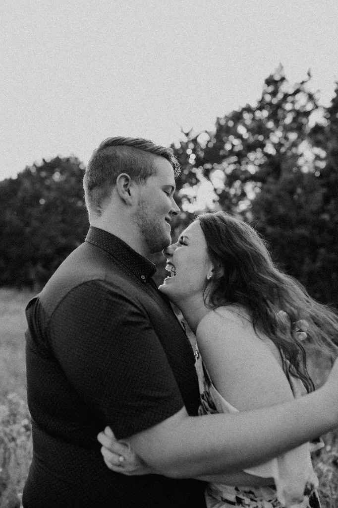 Admidst the Covid-19 panic, post your favorite picture from your engagement shoot. - 7