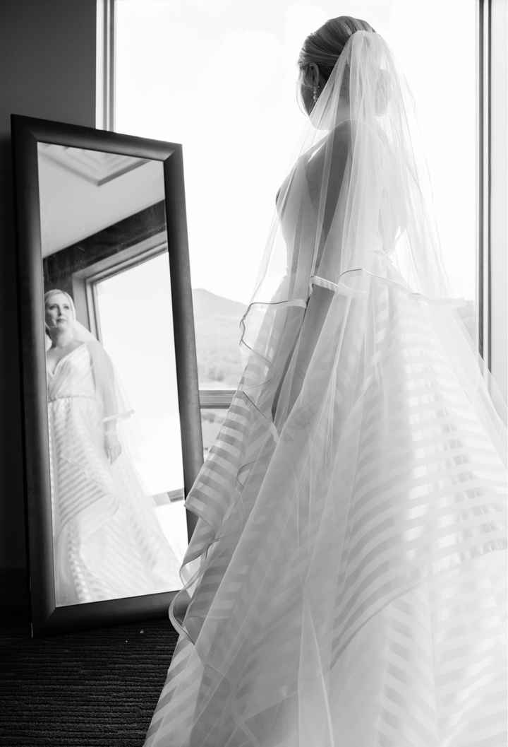 Feeling Down, Show me your dresses on you - 2