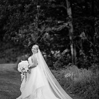 Feeling Down, Show me your dresses on you - 1