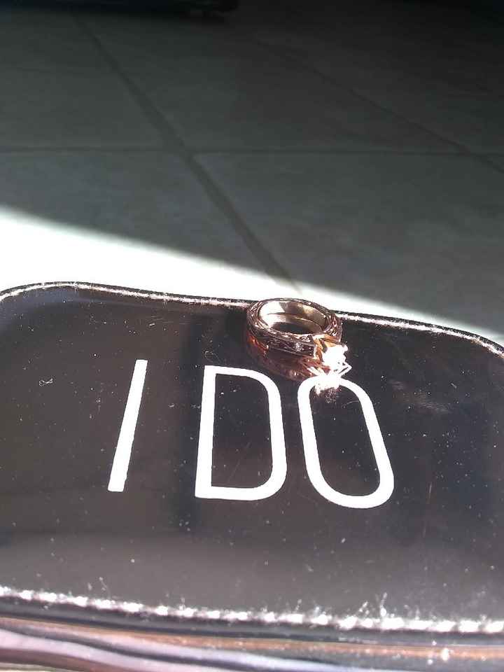 Modern or Traditional: Ring Shopping? - 1