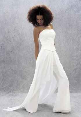 Keeping fingers crossed that I might have found someone to make my wedding outfit