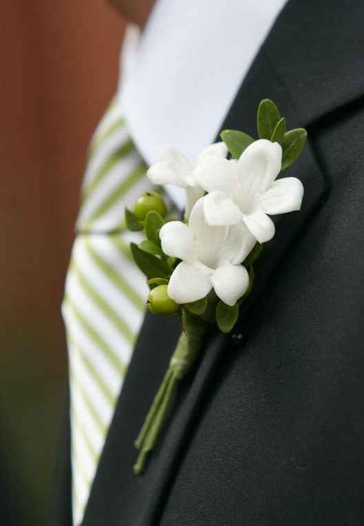 Freesia – Will the wedding party hate me?!