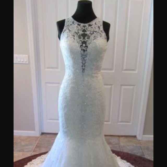 Show me your ivory dress? Plz
