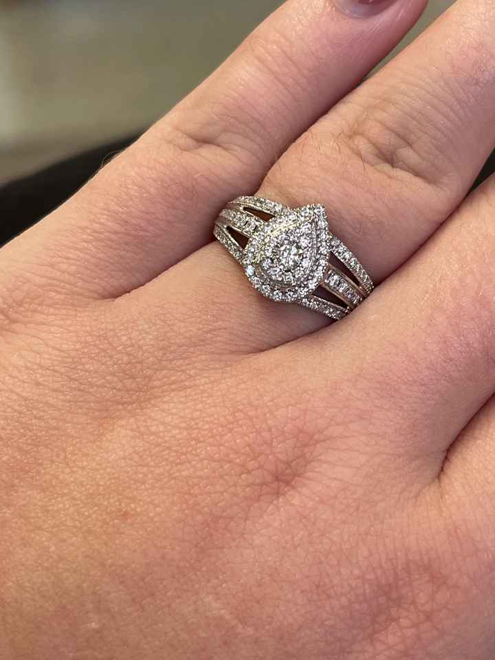 Brides of 2022! Show us your ring! - 1