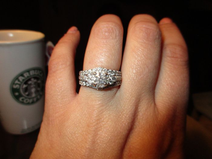We haven't had any ring porn in awhile...