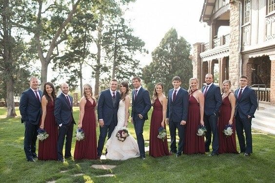 Do groomsmen need to be the same color as the groom? 2