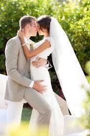 Short wife, Tall husband wedding photos - 1