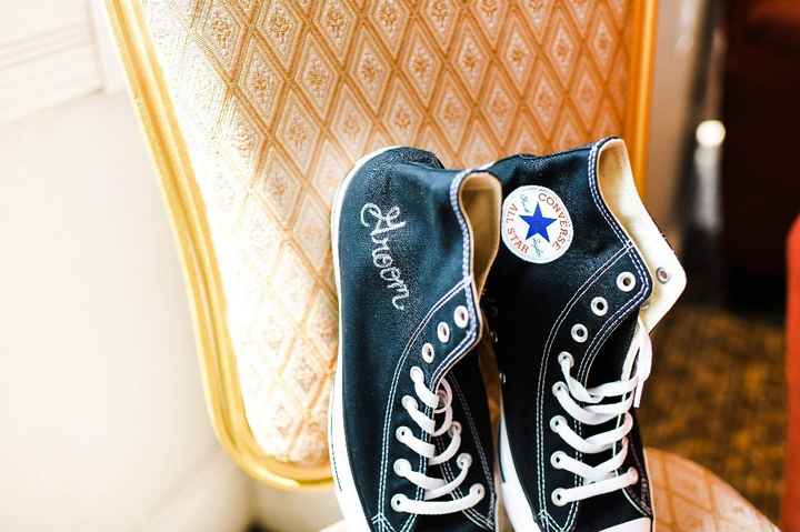 Anyone else wearing fancy Converse sneakers in lieu of heels/flats? - 2