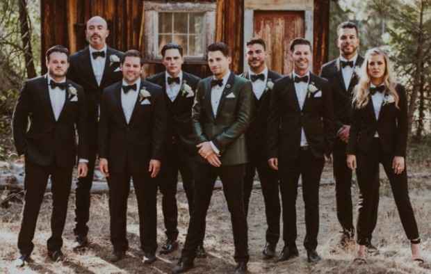 Groomswomen, help! - 9