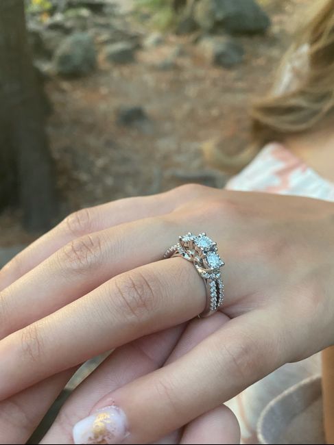 Brides of 2022! Show us your ring! - 1