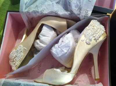 Shoes and Shoes...hey anyone still looking for their shoes?!