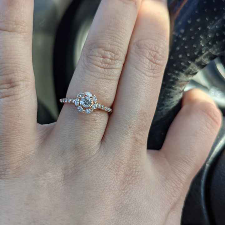 Brides of 2022! Show us your ring! - 1