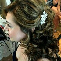 Let me see your wedding hair!
